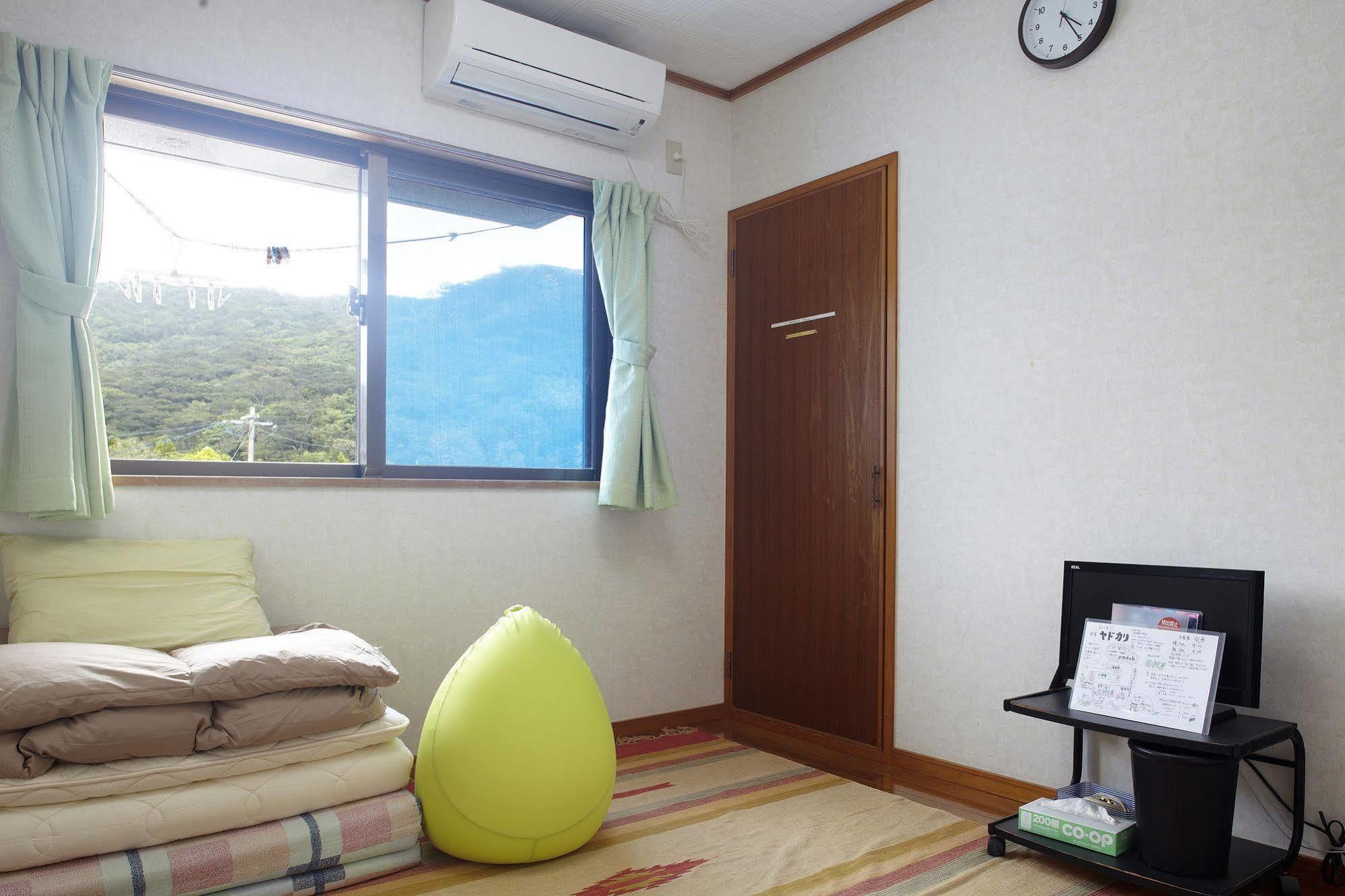Minshuku Yadokari Hotel ซามามิ ภายนอก รูปภาพ